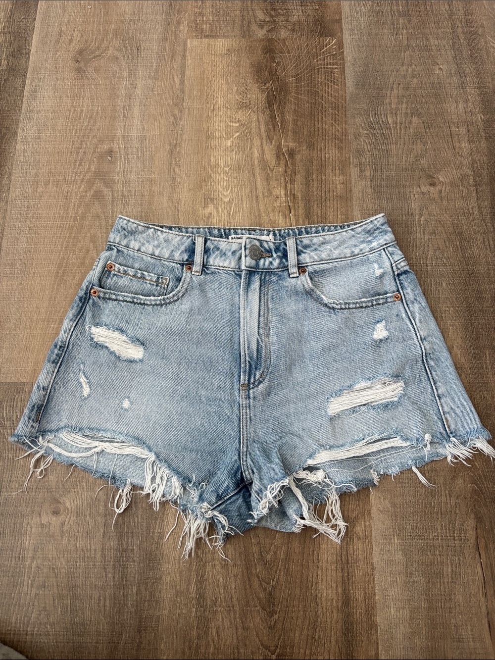 Garage Size 26 (Size 3) Distressed Light Wash Denim Shorts